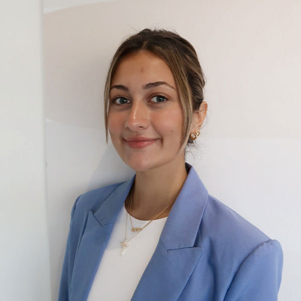 Ella Nejad